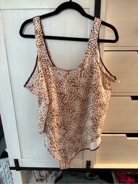 Old Navy Leopard Print Tank Top - Cream & Brown Spot
